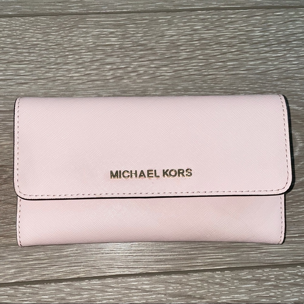 Michael Kors wallet
